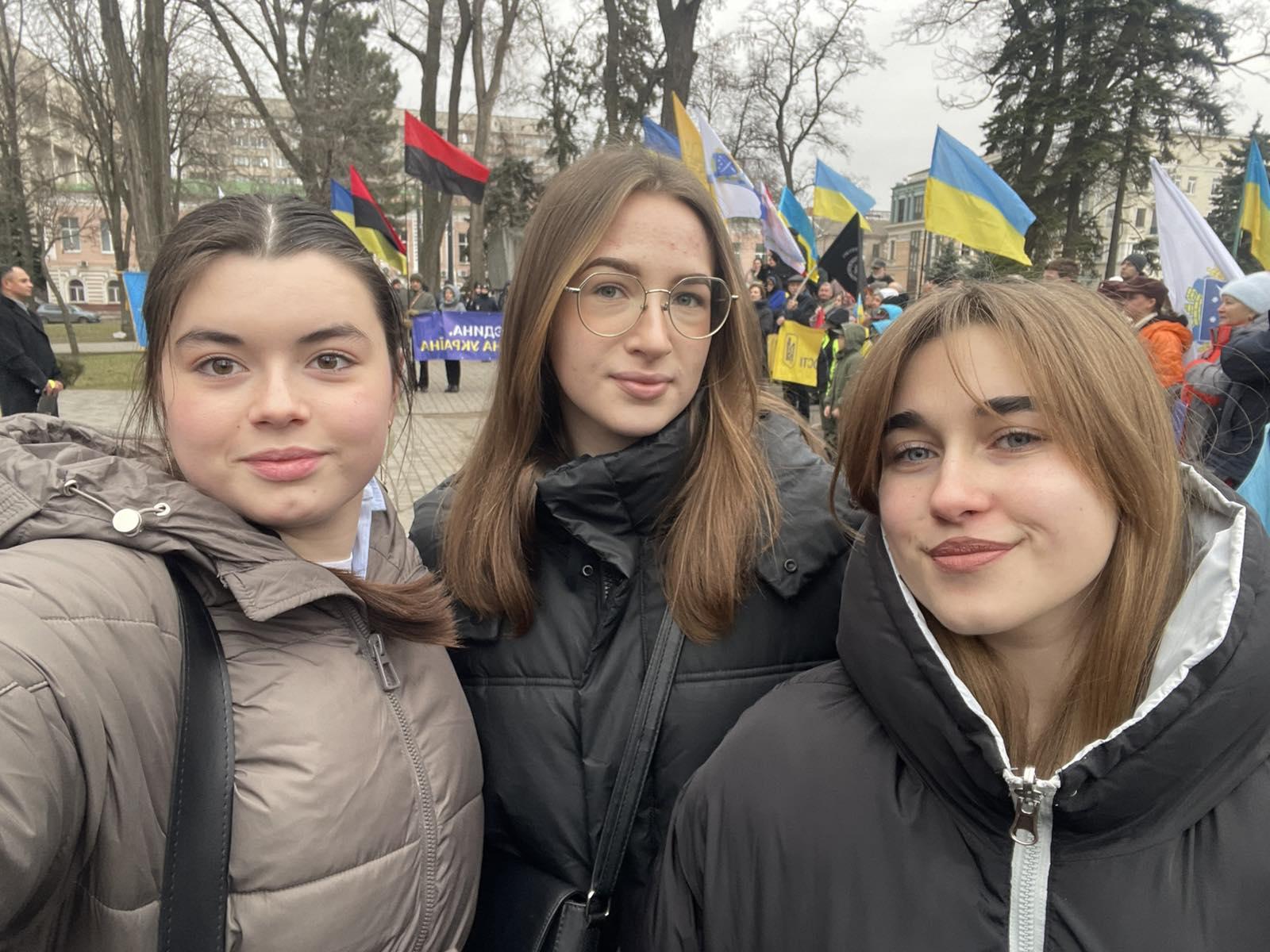 Новини